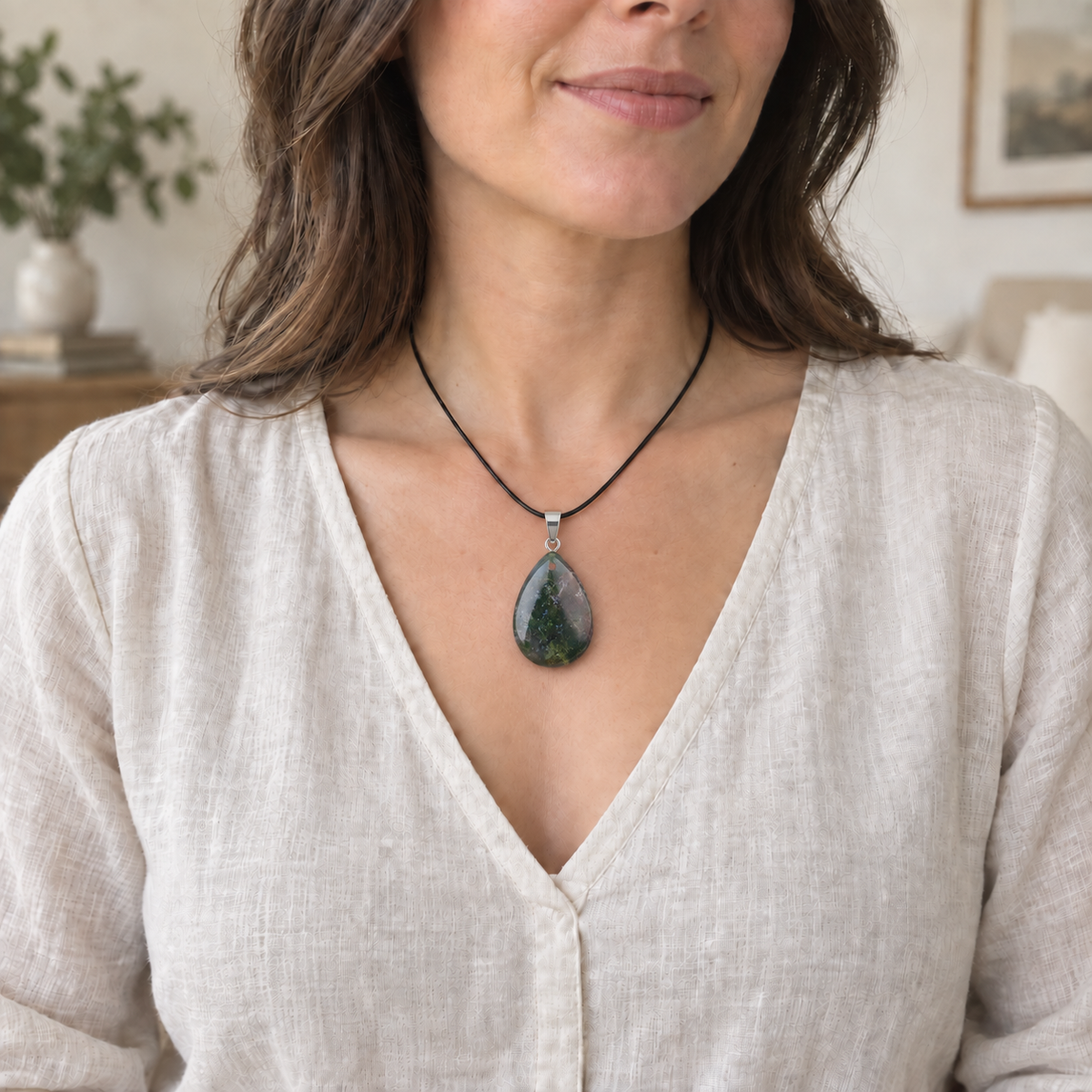 Indian Agate drop pendant — lifestyle