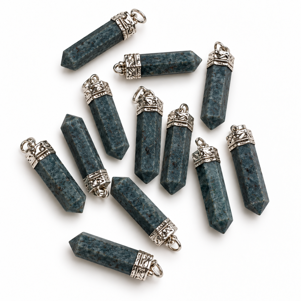 Ruby in Fuchsite pencil pendant — color and pattern variations